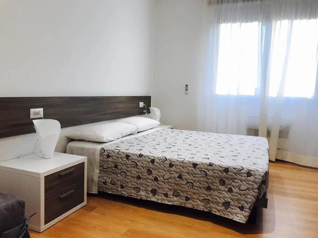 Gasthof Four Rooms Guesthouse Oristano